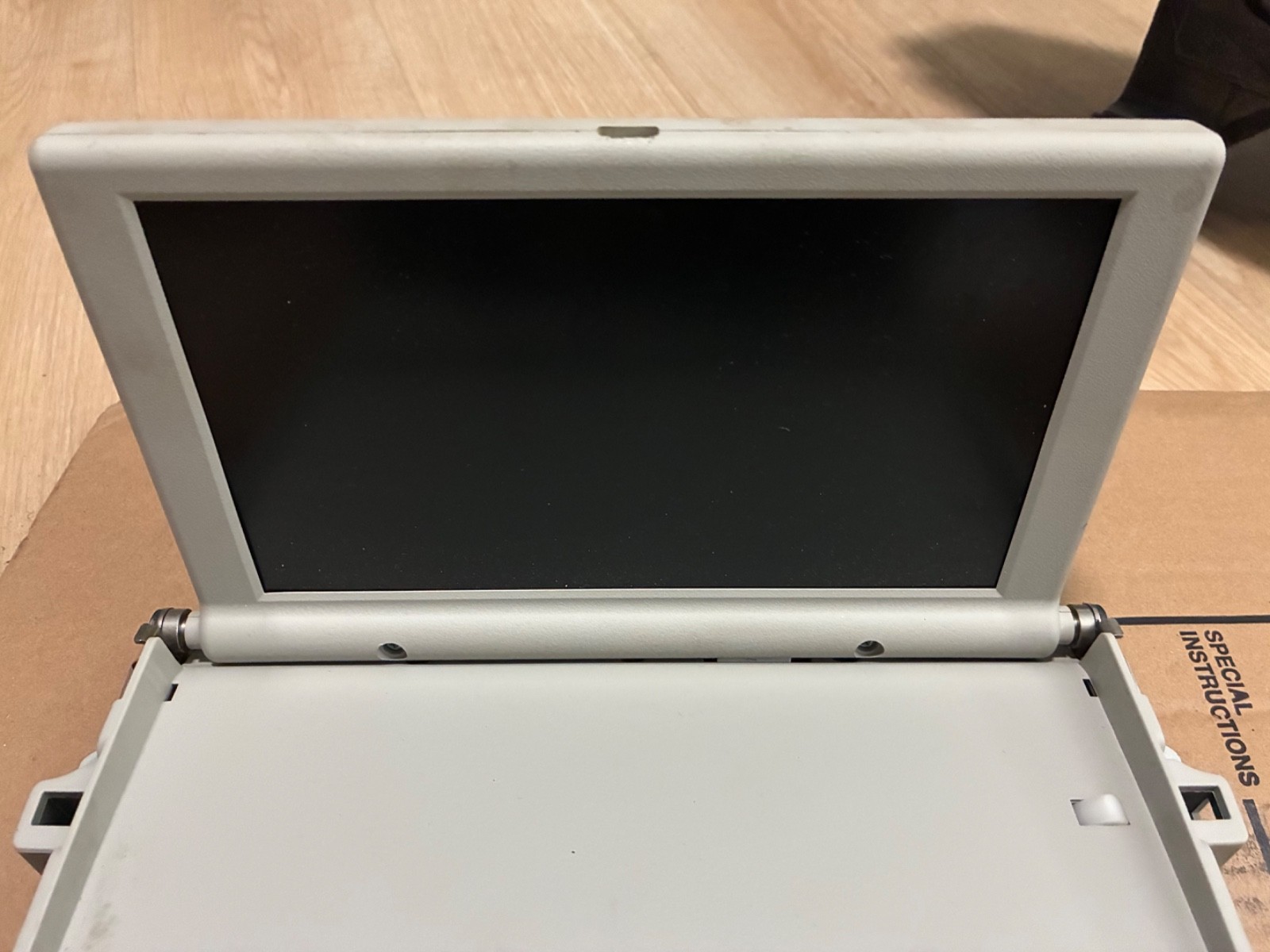 DVD Player Monitor Roof Console OEM for Mazda CX-9 (TB) 3.7 AWD TD1366EV0