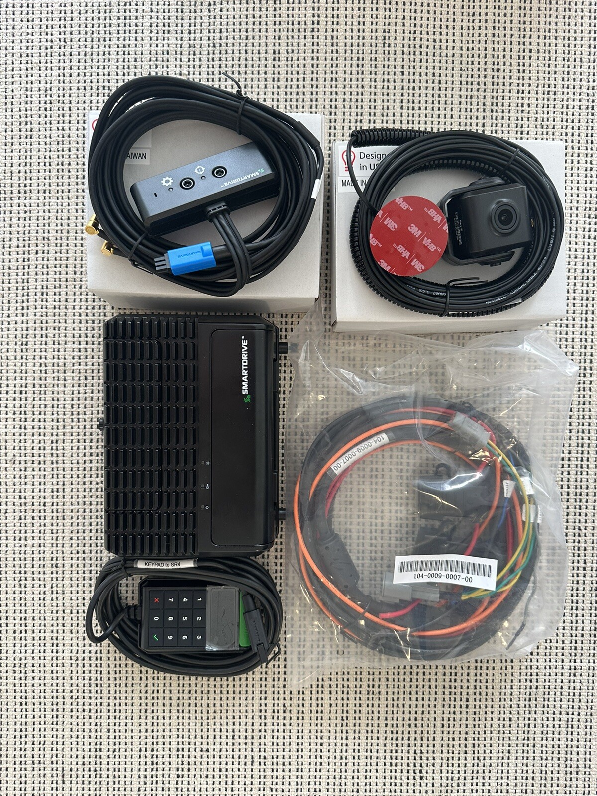 Omnitracs SmartDrive SmartRecorder4 Kit (SR4 Controller, Sensor, Camera, Keypad)