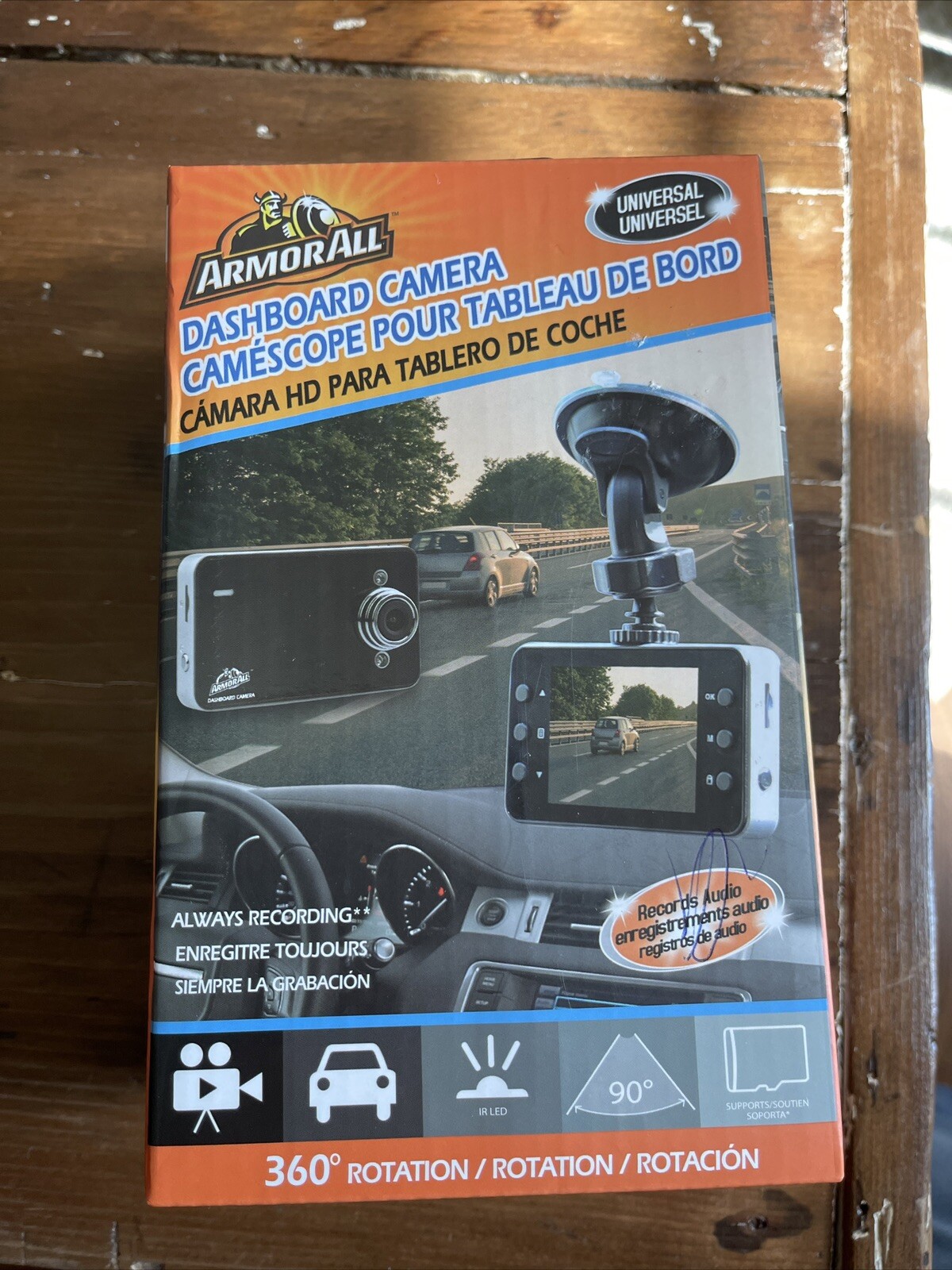 ArmorAll HD Dashboard Recording Camera. New In Sealed Box. 360 Swivel, Color.