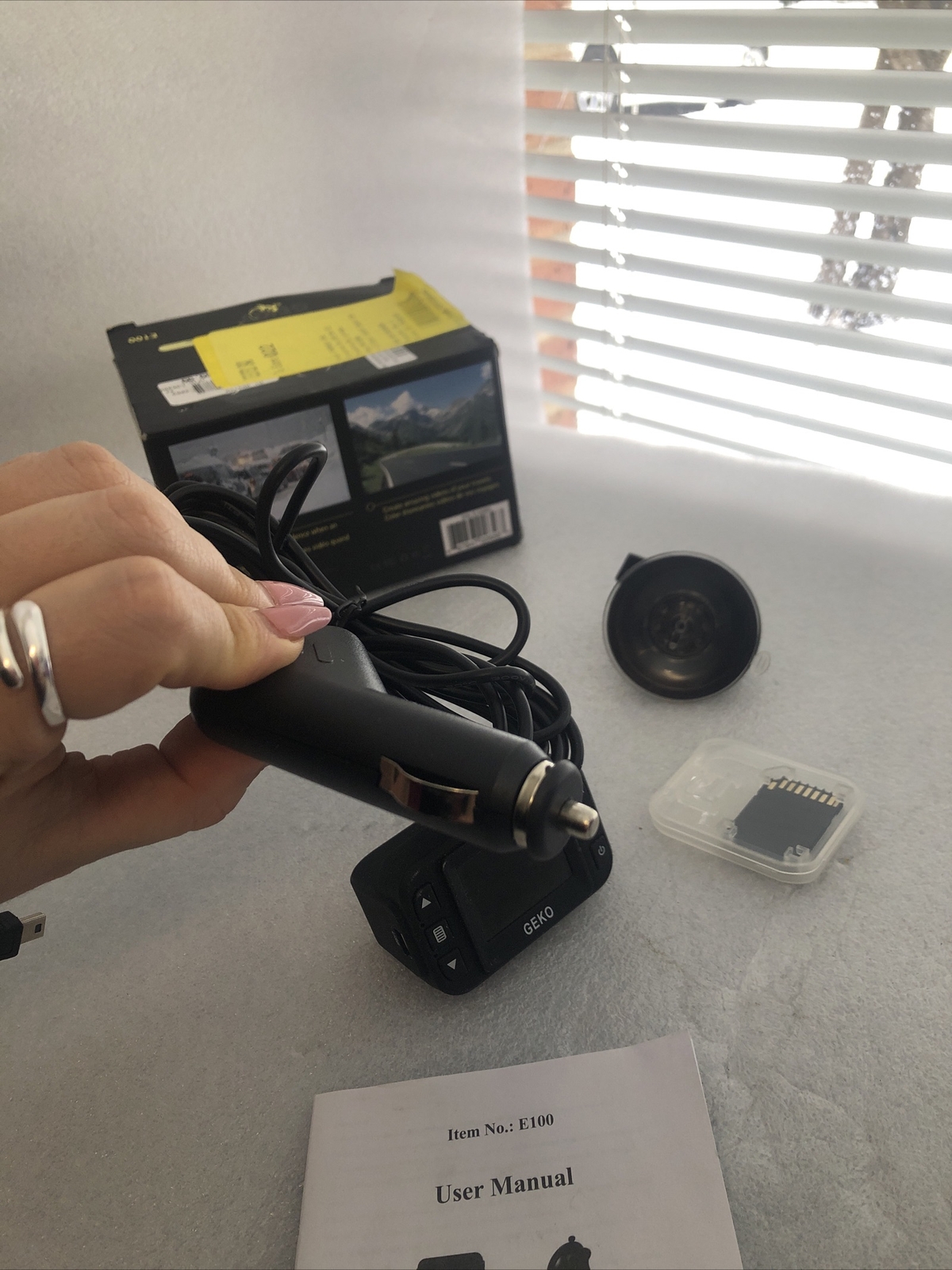 MINT GEKO E100 Dash Cam – Black
