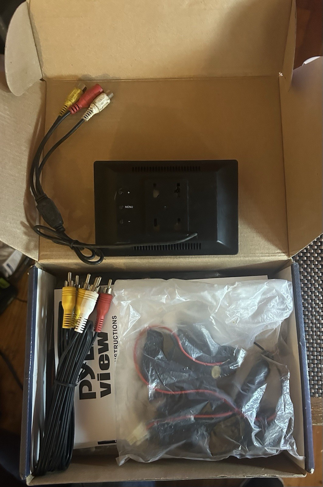Pyle View PLTVATSC1 Universal ATSC HDTV Digital TV Receiver for Auto ,Boat