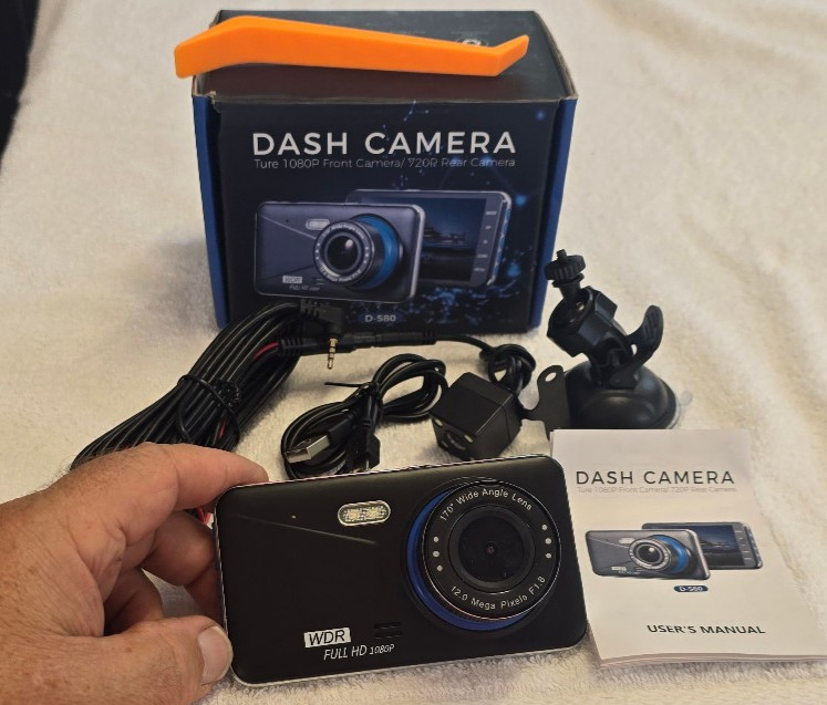 AVOKADOL D-580 4″ IPS TOUCH SCREEN FULL HD CAMERA FRONT AND REAR DASH CAM 30 DAY