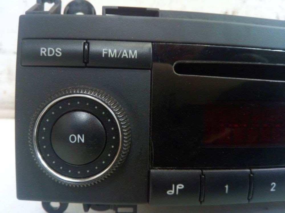Radio/CD Changer Combination *CODE Not Available. Fits For MERCEDES-BENZ