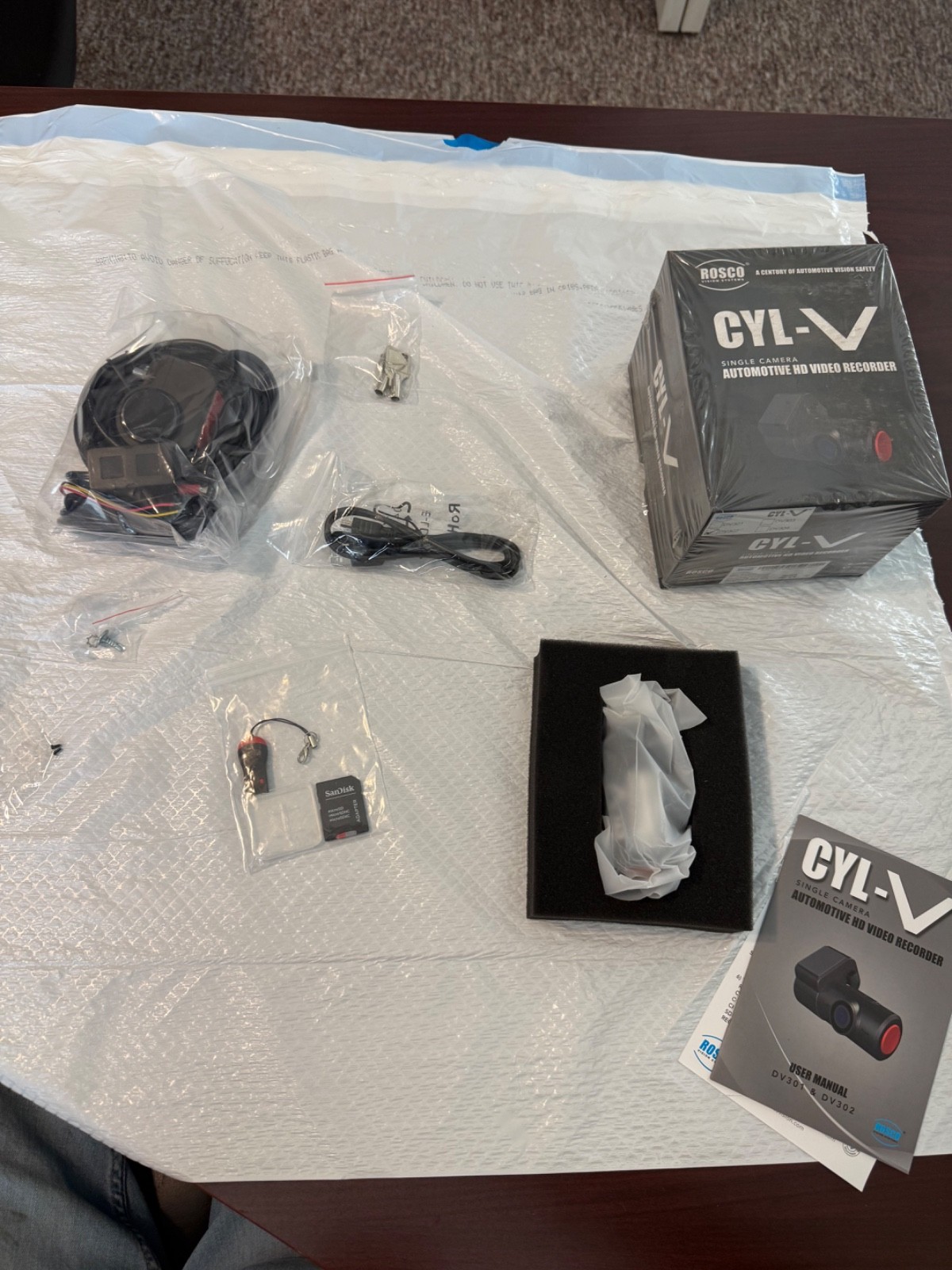 Rosco CYL-V automotive video recorder dashcam DV302 new in box