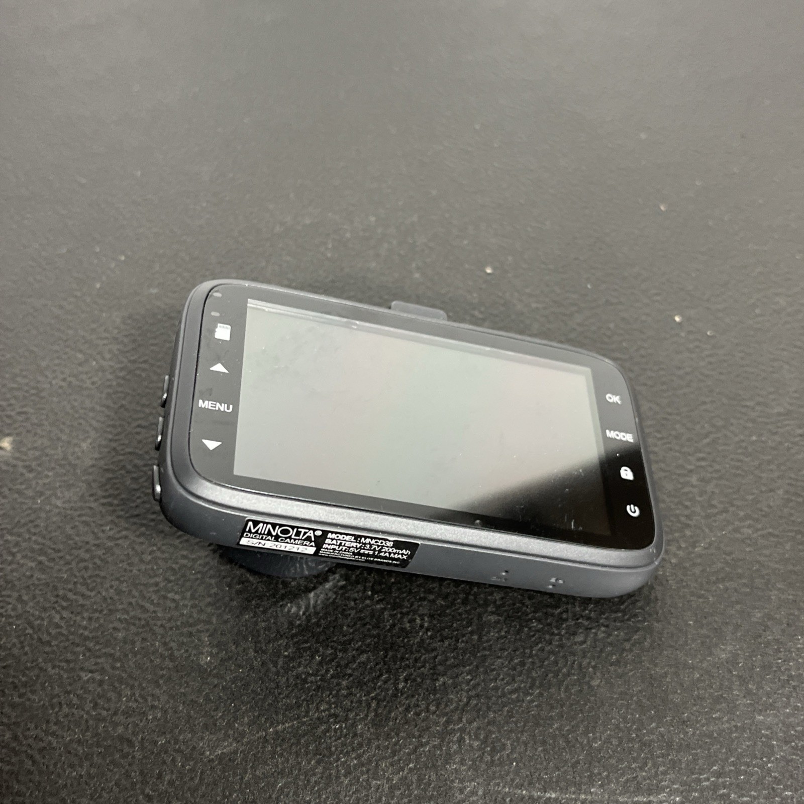 Minolta MNCD38 1.3MP Full HD Dash Camera