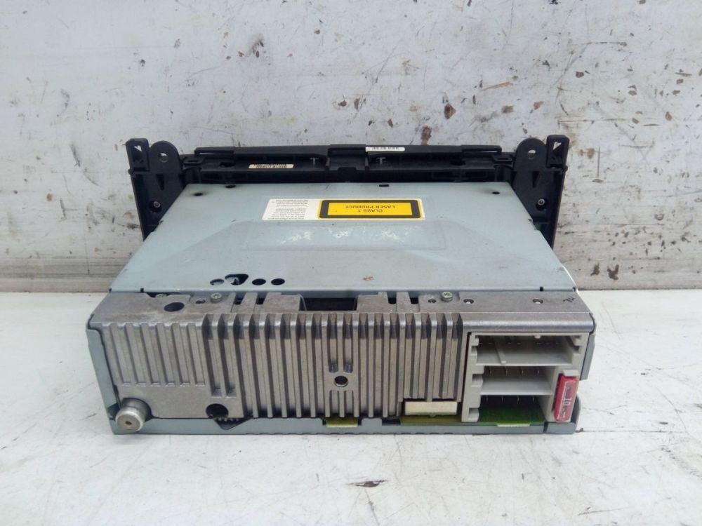 Radio/CD Changer Combination *CODE Not Available. Fits For MERCEDES-BENZ