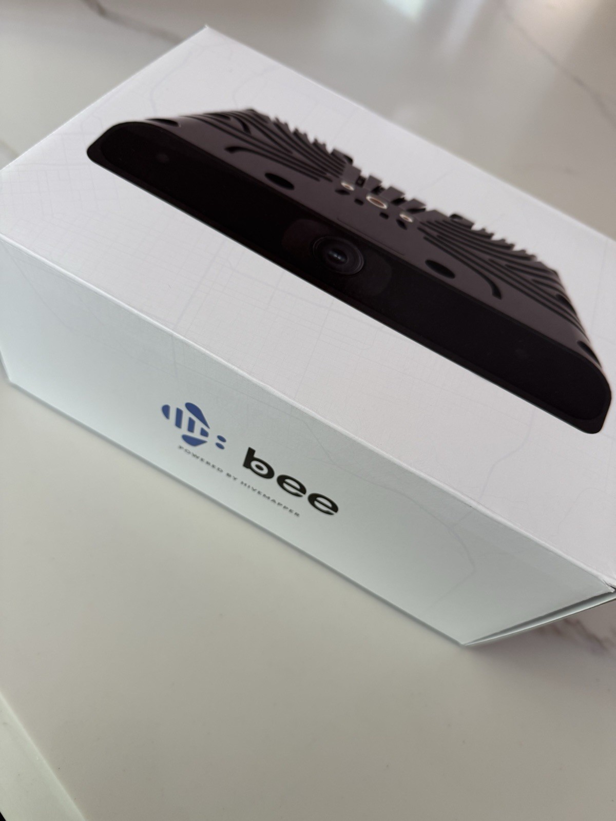 NEW Hivemapper Bee LTE +WiFi Dashcam + 4000 Honey Bonus