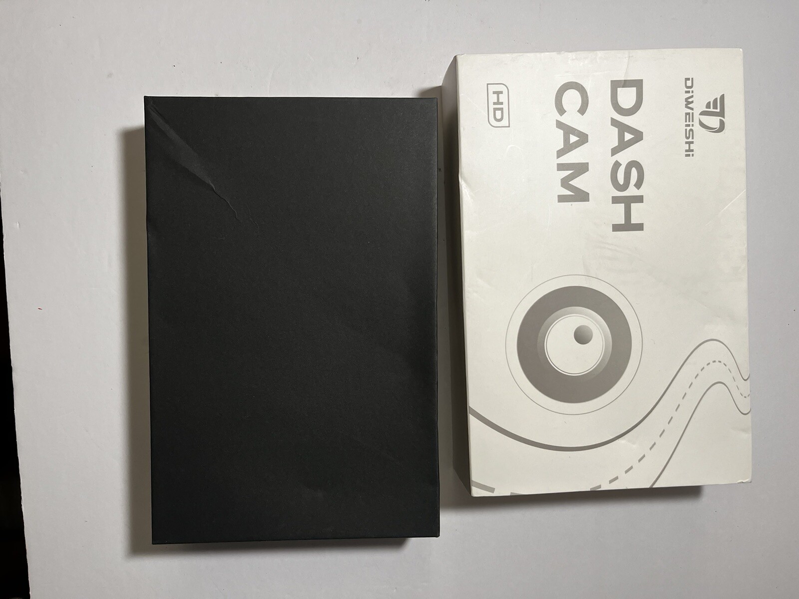 DiWeiShi HD Dash Cam New Sealed