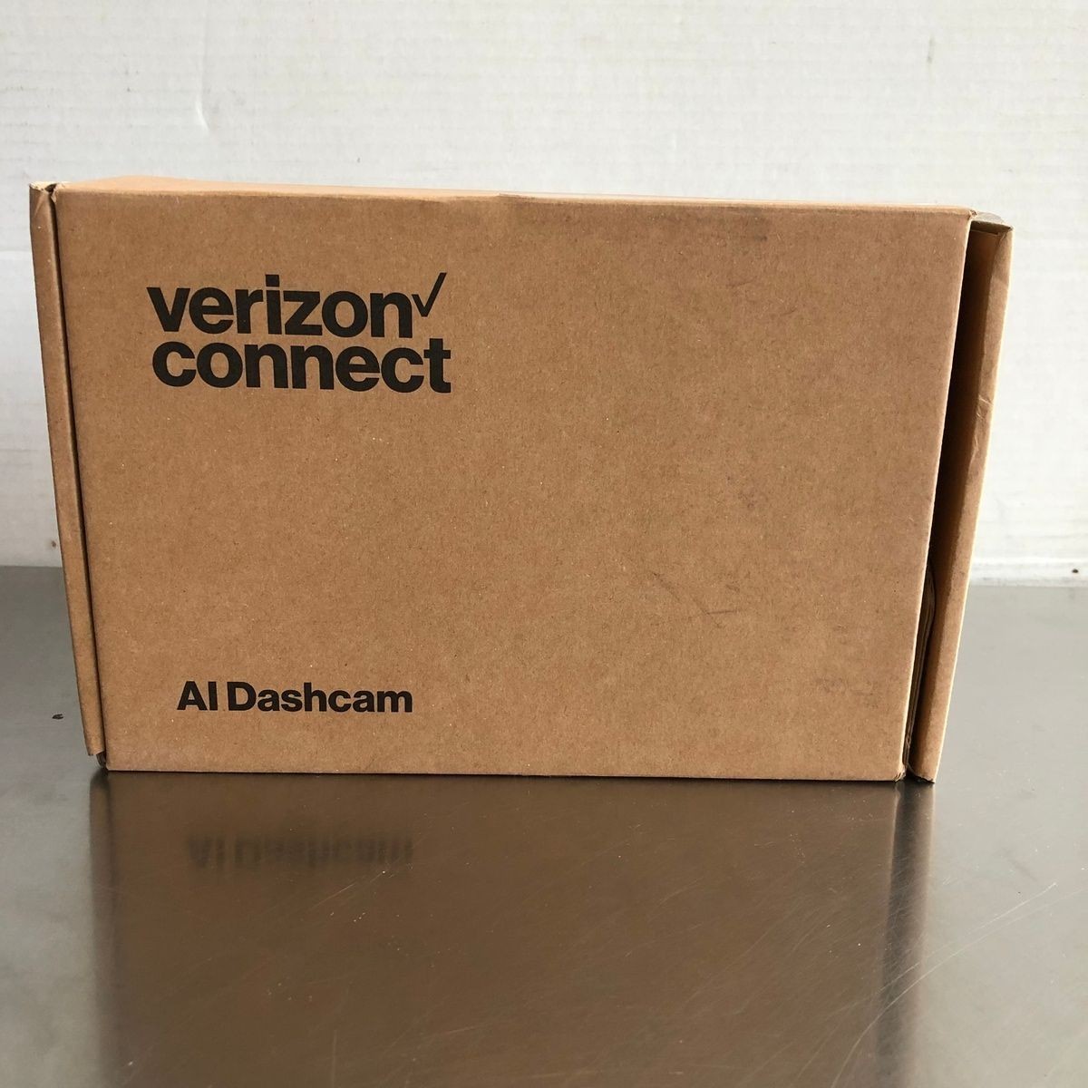 Verizon Connect KP2-VZ AI Road Facing Dashcam Camera, HD Video, Fleet Security