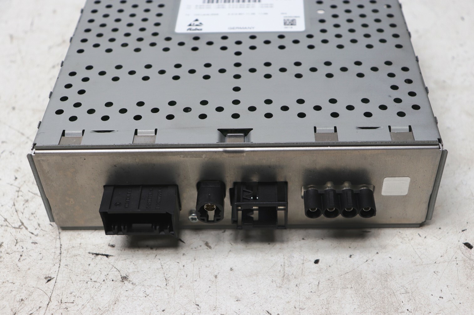 Mercedes Benz ML63 AMG W166 2013 TV Tuner Control Unit A2129009222 J167