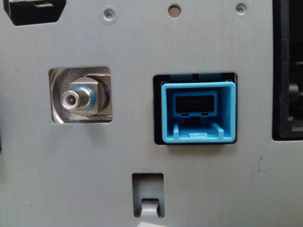Radio/CD Changer Combination *CODE Not Available. Fits For OPEL INSIGNIA A