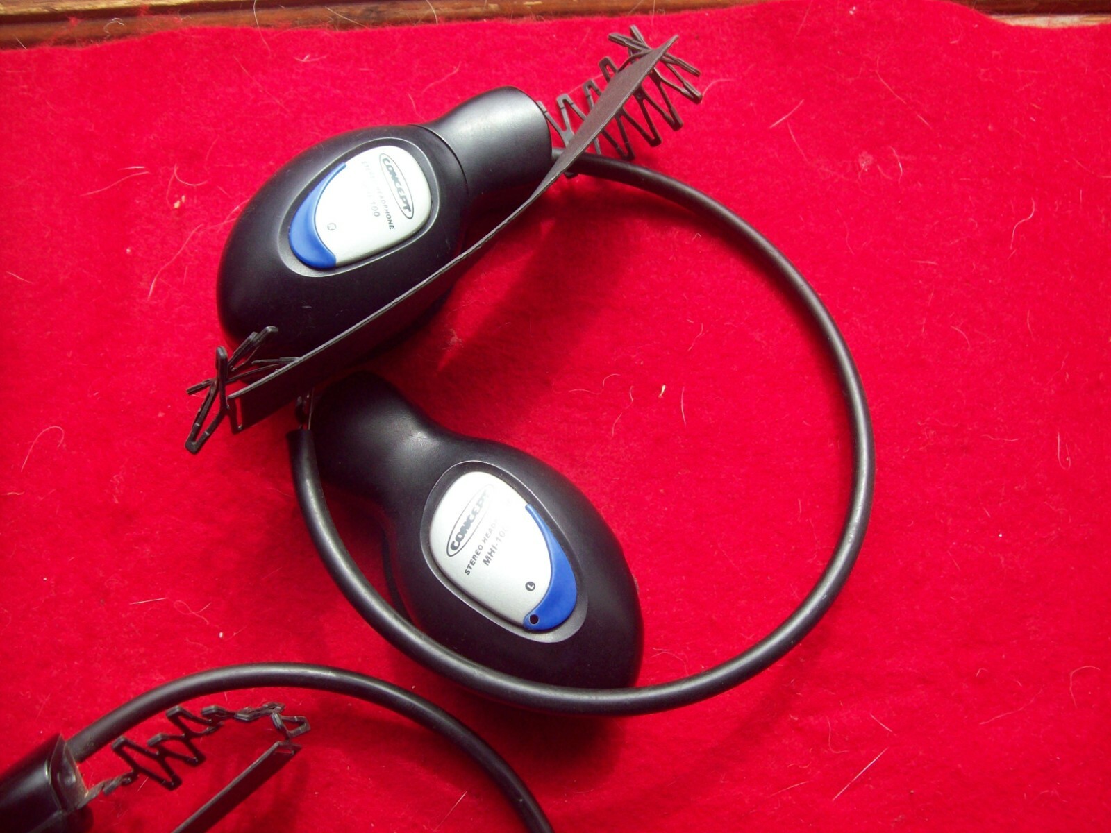 3 USED CONCEPT WIRELESS INFRARED HEADPHONE PART# MHI-100