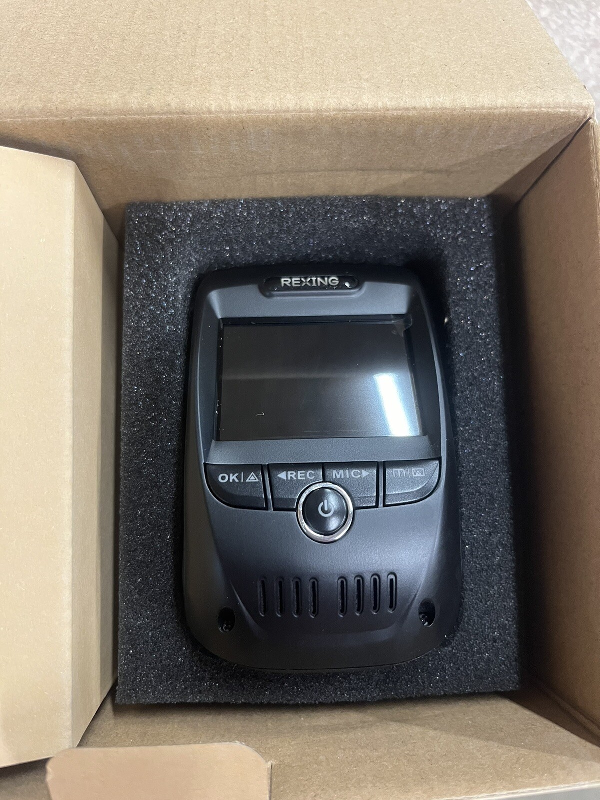 Rexing V1p Pro Dual 1080p Full HD Front and Rear 170 Degree Wide Angle Wi-fi Car