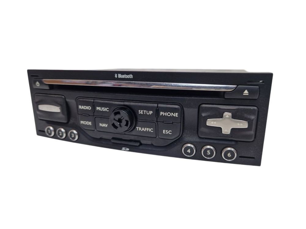 Radio/Navigation System Combination Nav Computer Bluetooth *Code Not Available