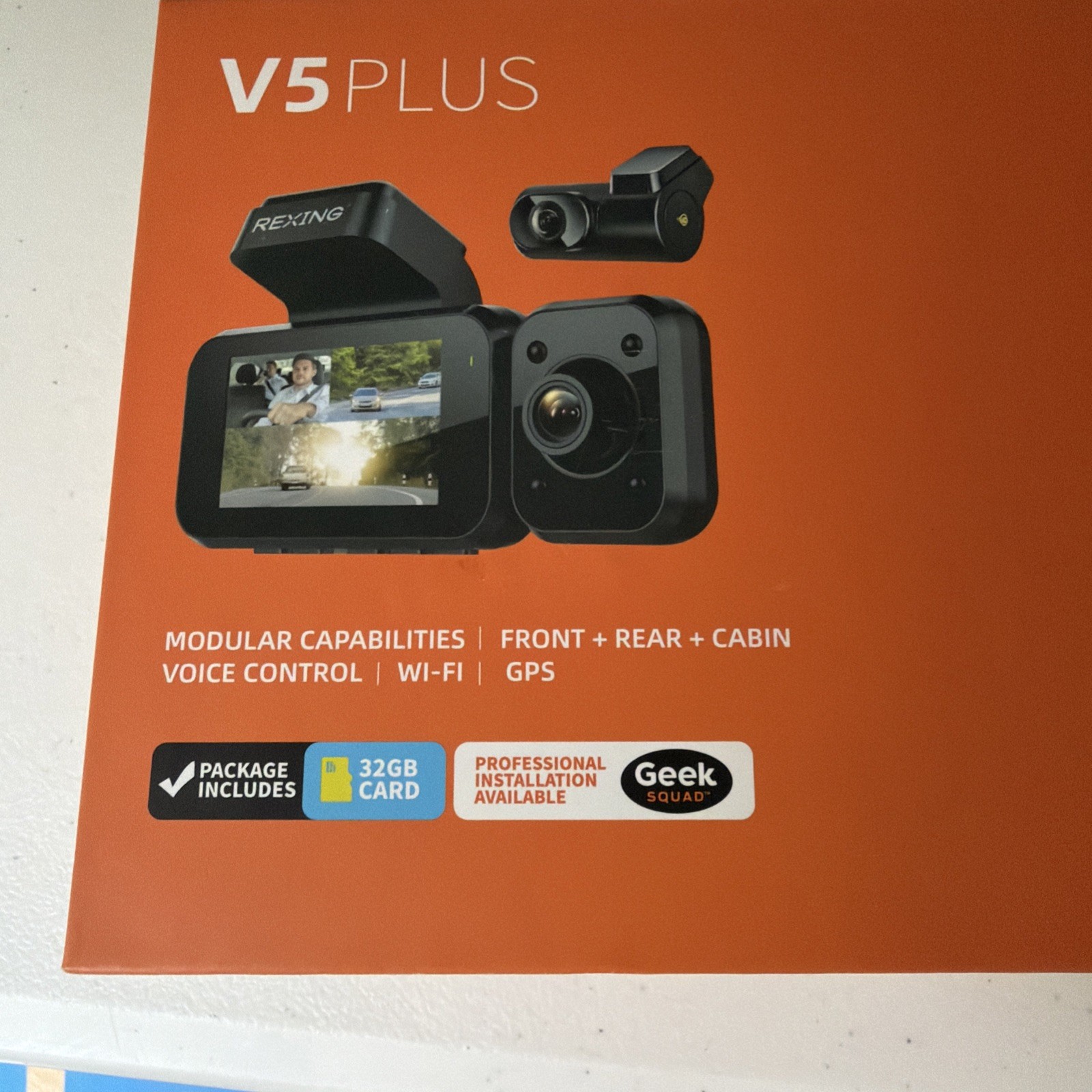 Rexing -V5 Plus 3-Channel 4K Dash Cam 3″ LCD Voice Control, Wi-Fi GPS – *READ*