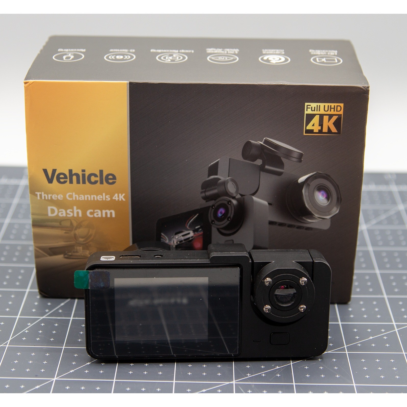 Vehicle Three Channels 4K Dash Cam Full UHD 170 Degree Wide Angle G-Sensor Black