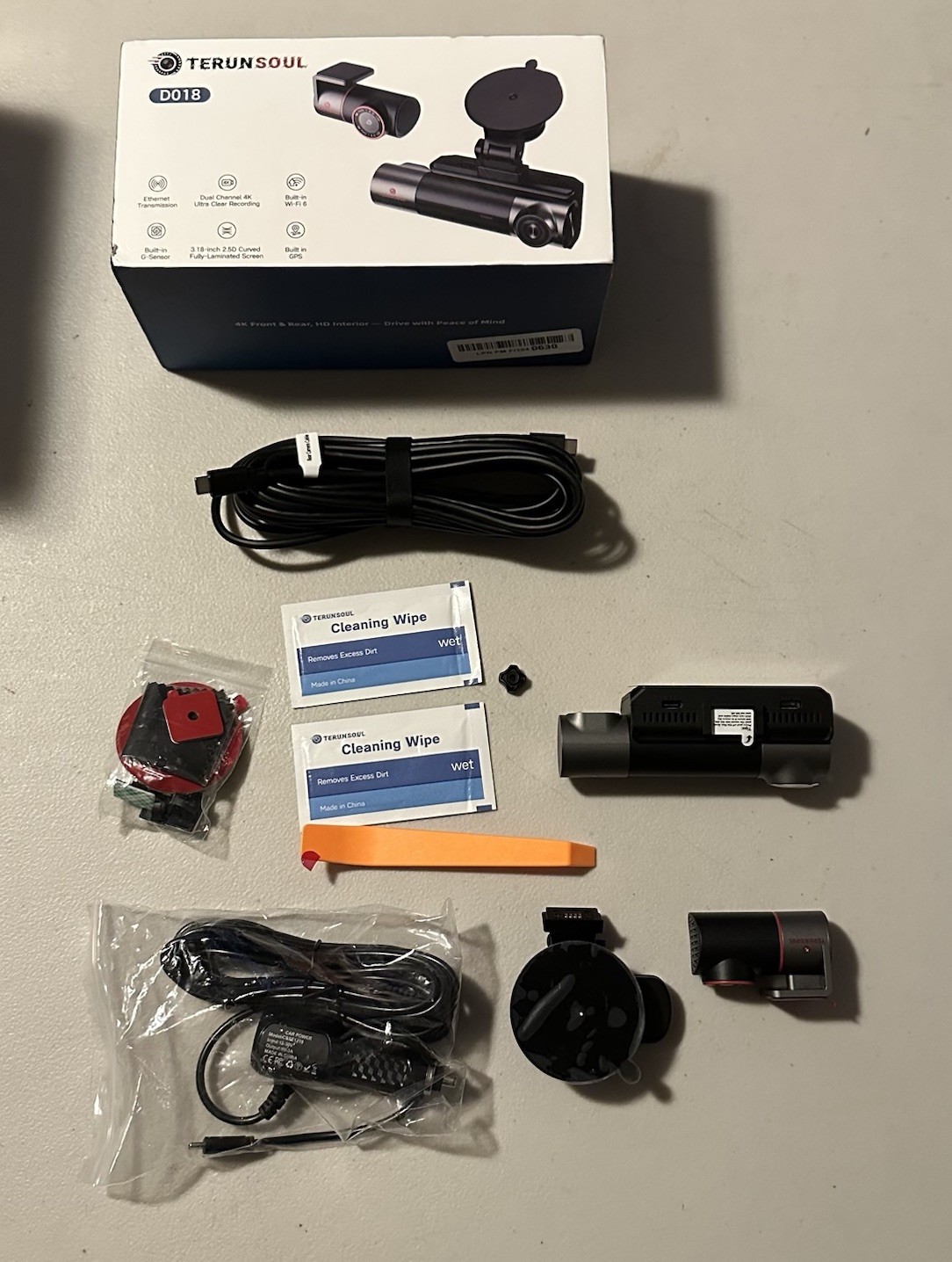 TERUNSOUL D018 4K Ultra HD 3 Channel Dash Cam Built-in WiFi GPS (USED)