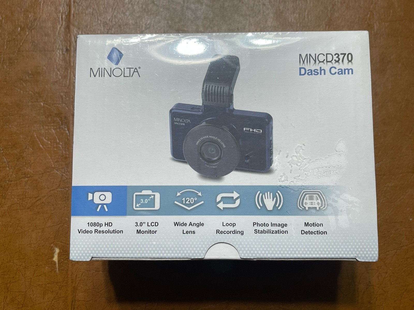 Minolta MNCD370 12MP Full HD 3″ LCD Screen Dash Camera, #MNCD370