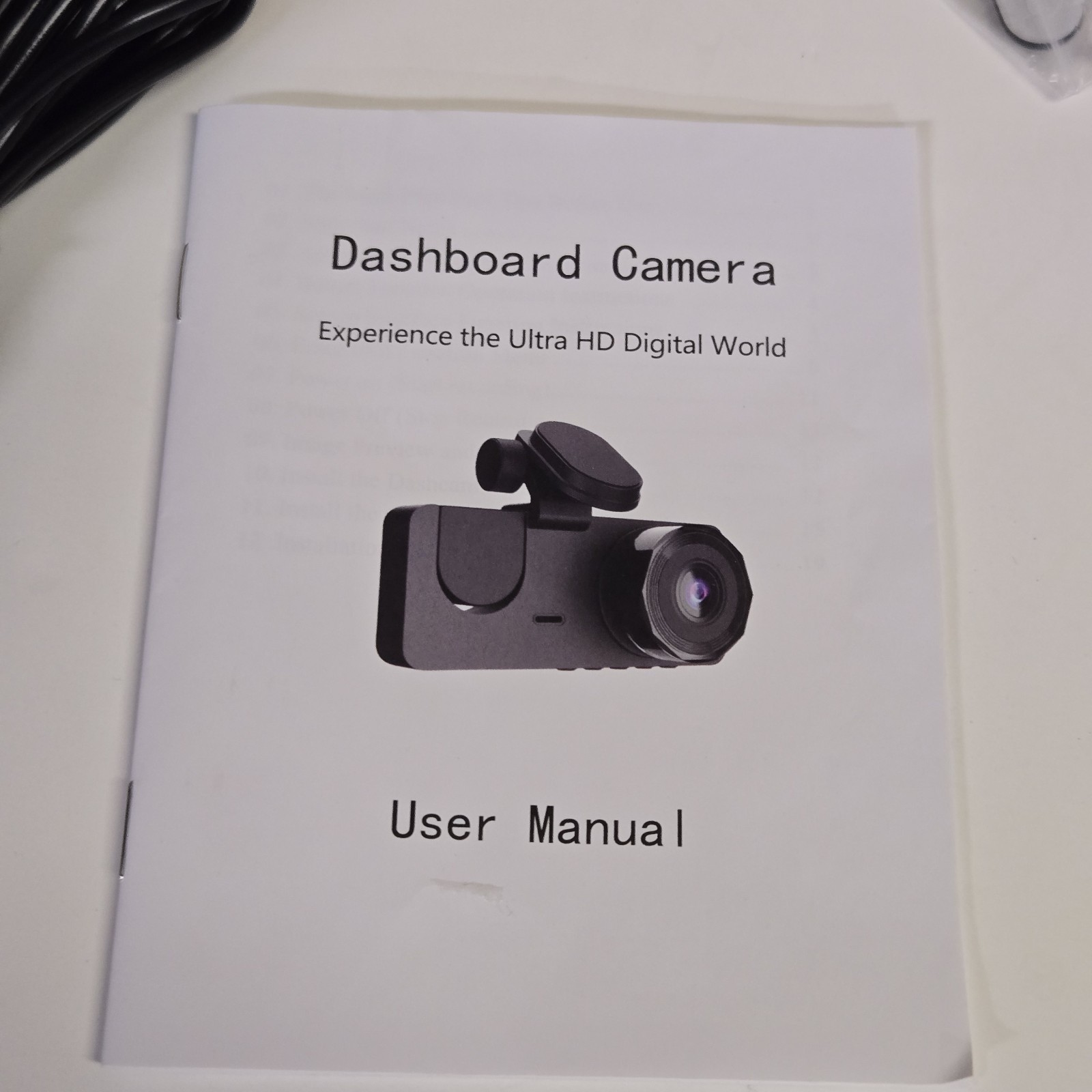 Three Channels 4K High Definition Dash Cam 2.0 Display 8 Megapixels
