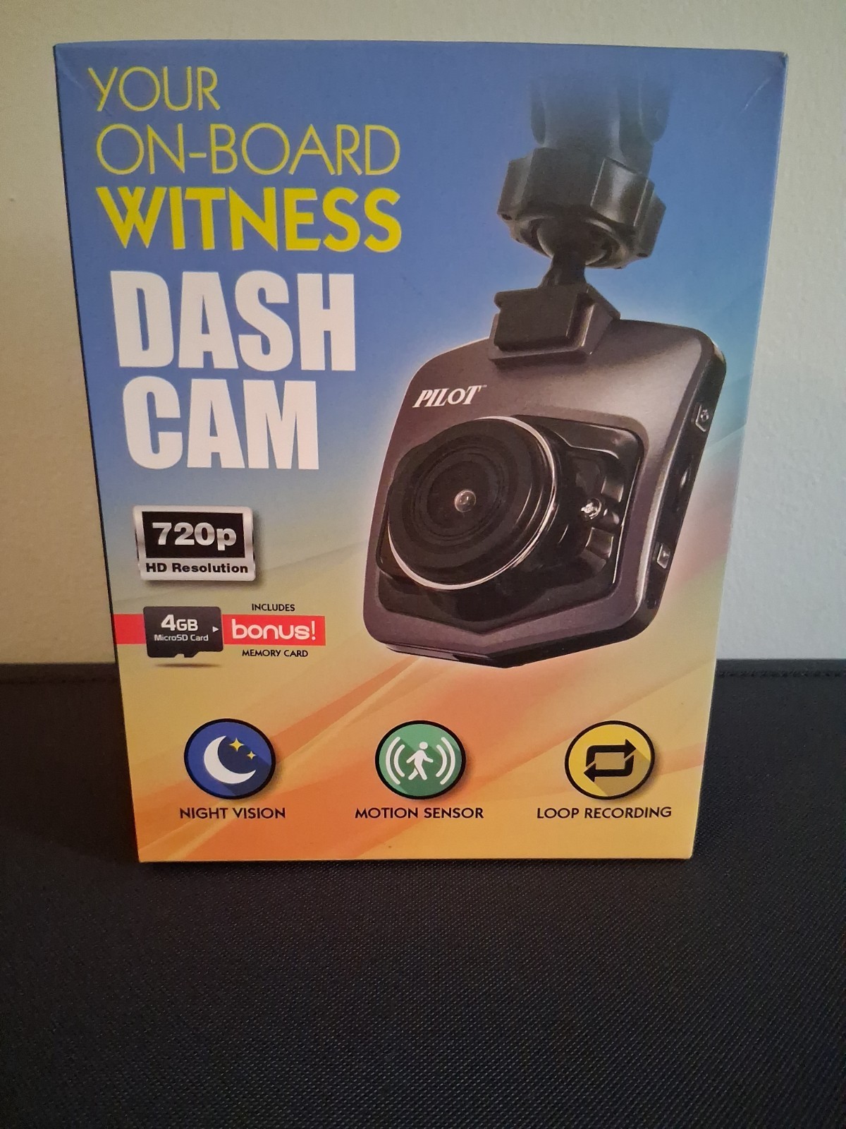 Pilot Dash Cam your on-board witness 720p Full HD Resolution New Open Box!