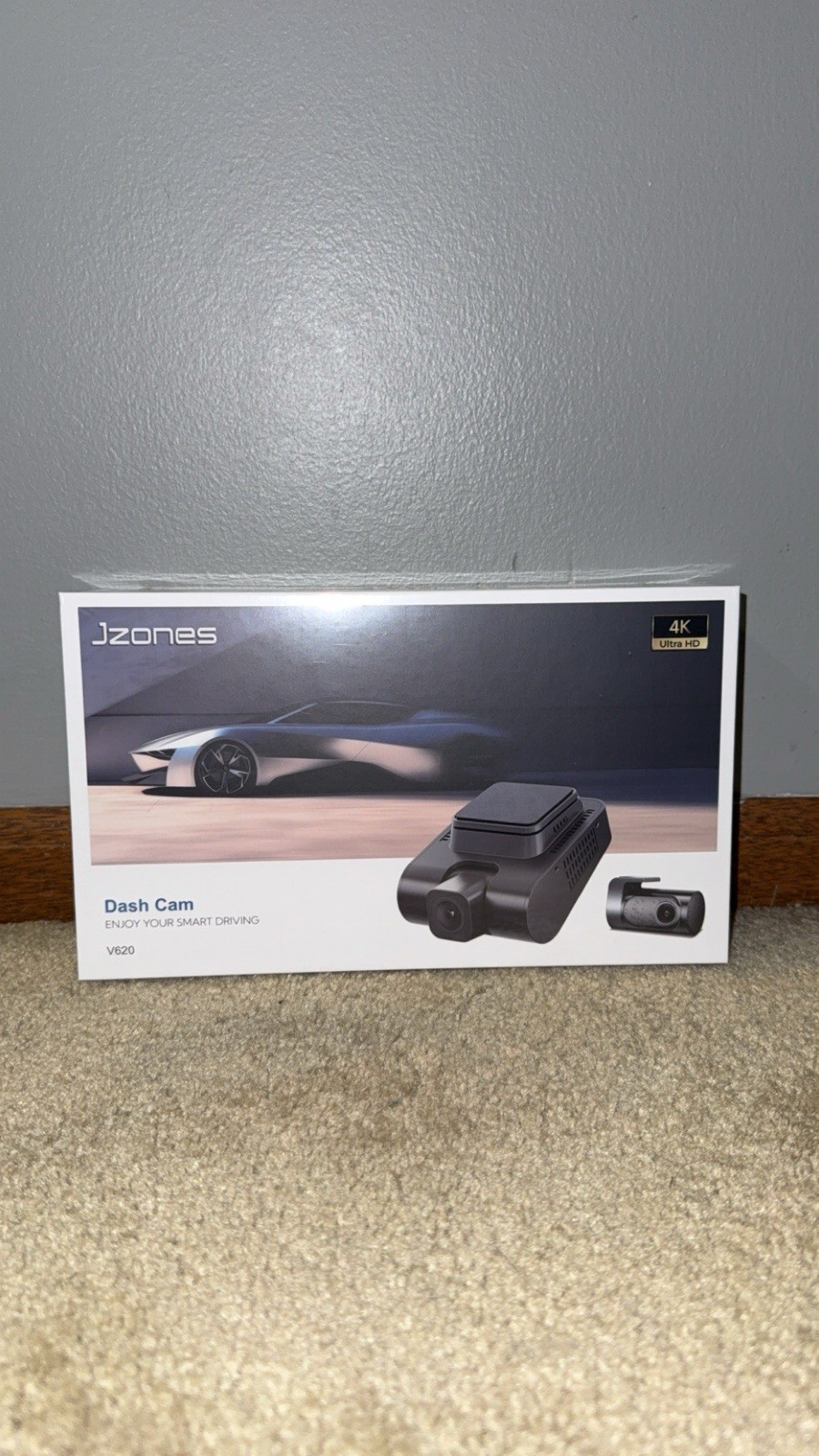 Jzones Dash Cam V620 High-Resolution 1080p Front and Rear
