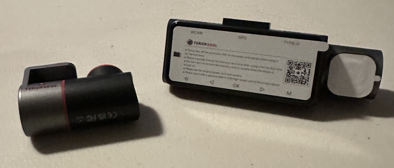 TERUNSOUL D018 4K Ultra HD 3 Channel Dash Cam Built-in WiFi GPS (USED)