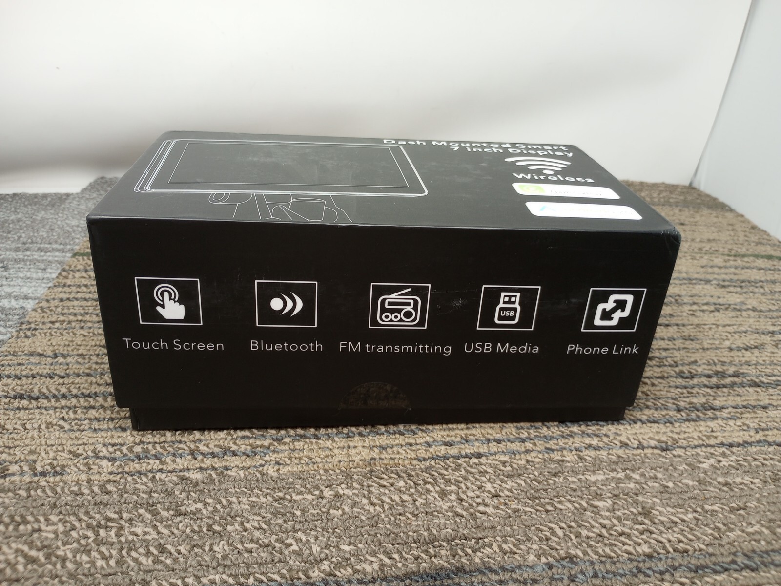 Urvolax Dash Mounted Smart 7 Inch Display Wireless Touchscreen Carplay Pre Owned