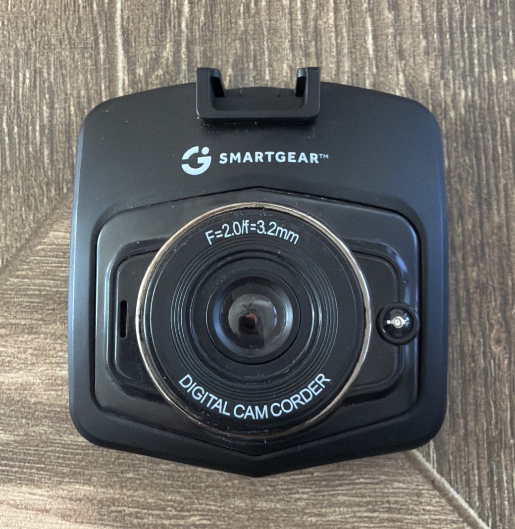 G SMARTGEAR F=2.0/f=3.2mm Digital Dash Camcorder,Dash Cam No Cords———-3