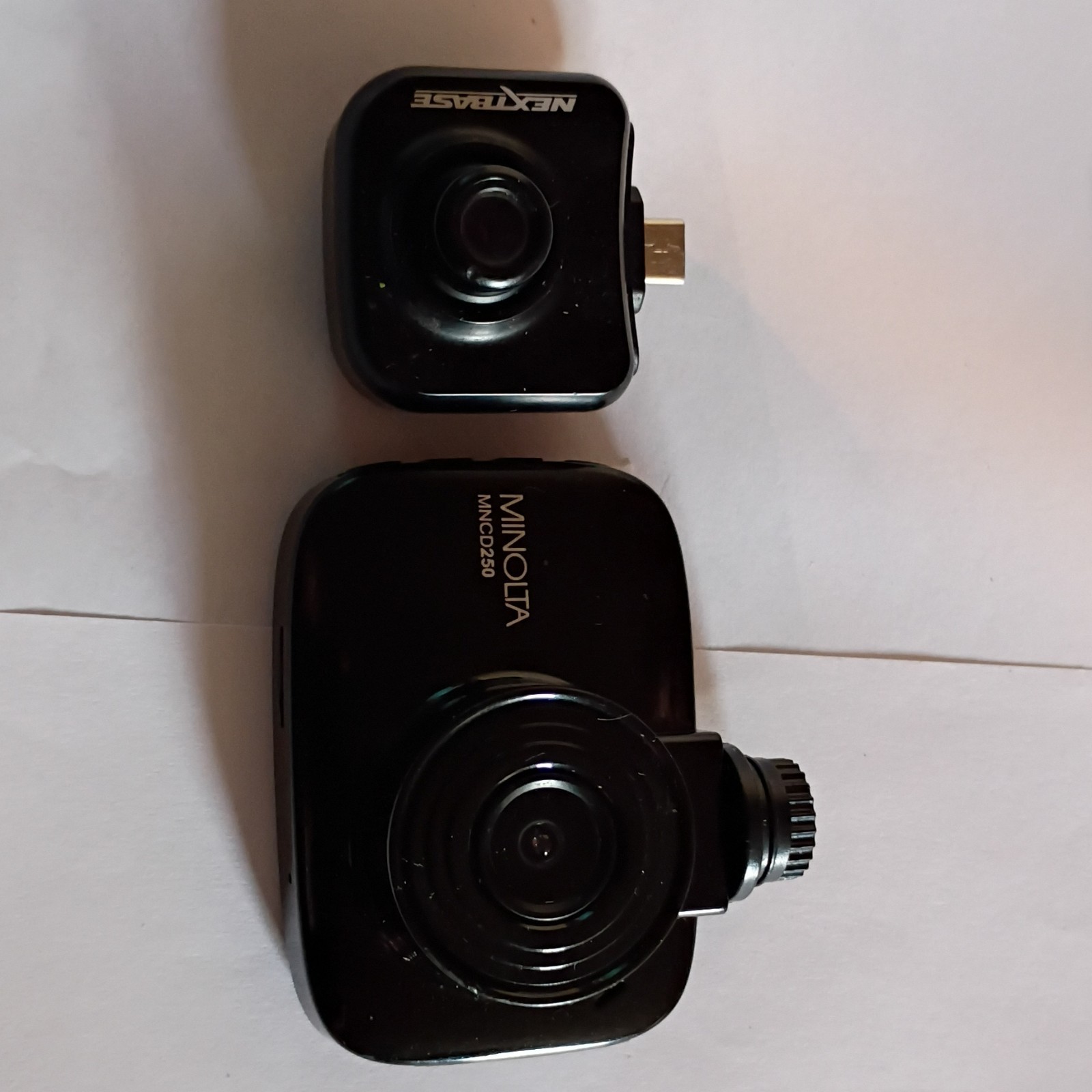 Minolta MNCD250 Dash Camera with Nextbase Accessory and Nextbase Camera Module