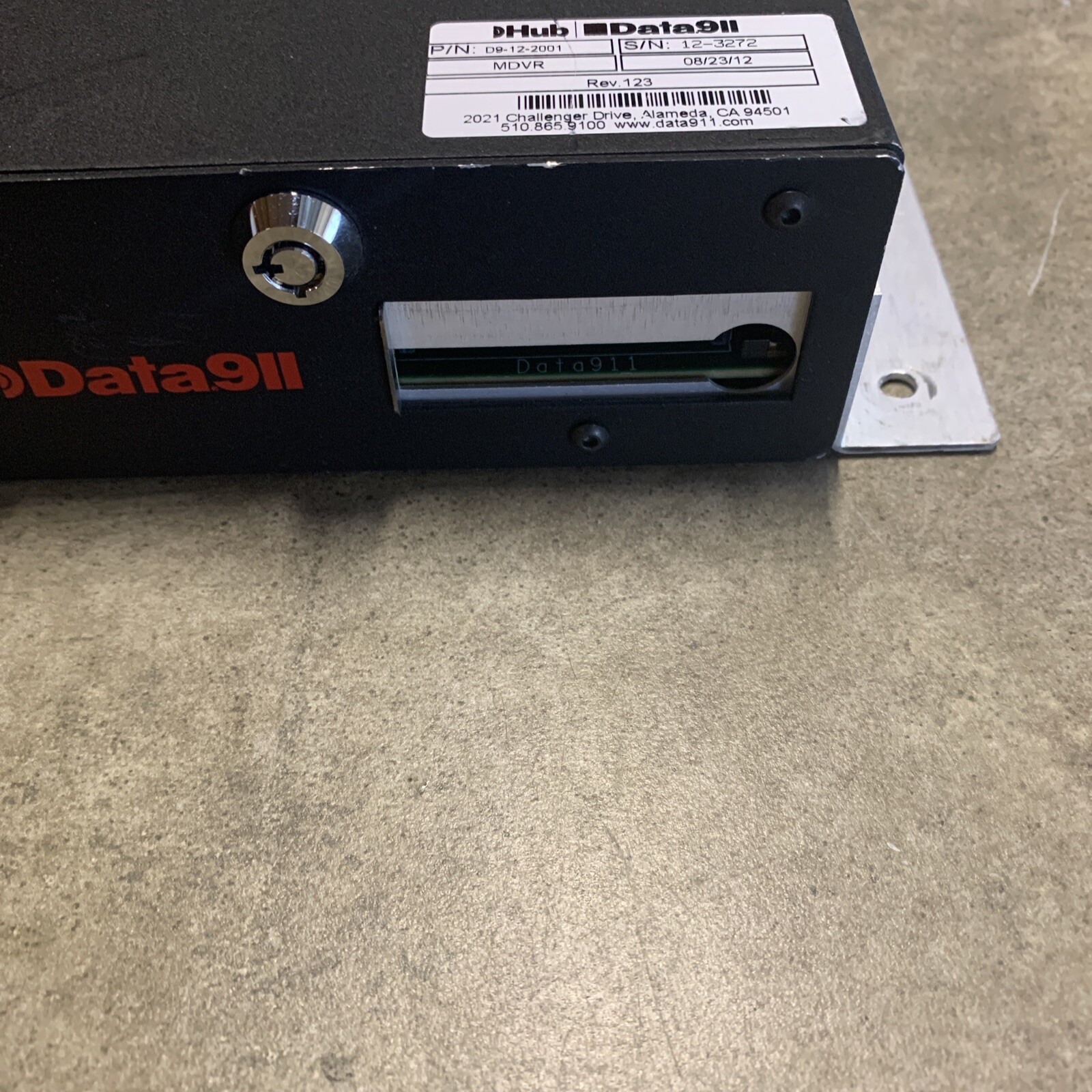 Hub-Data911 D9-12-2001 MDVR Mobile Dashcam Video Recorder