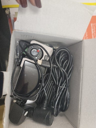 Topvelo Q1 3 Channel 1080p Dash Car Cam Front & Rear