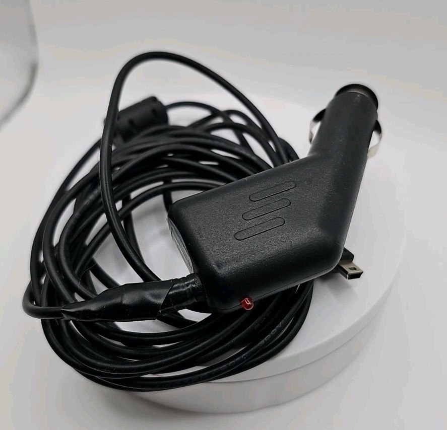 Uniden iWitness DC1 1080p HD Dash Automotive Video Recorder In Box All Accessory