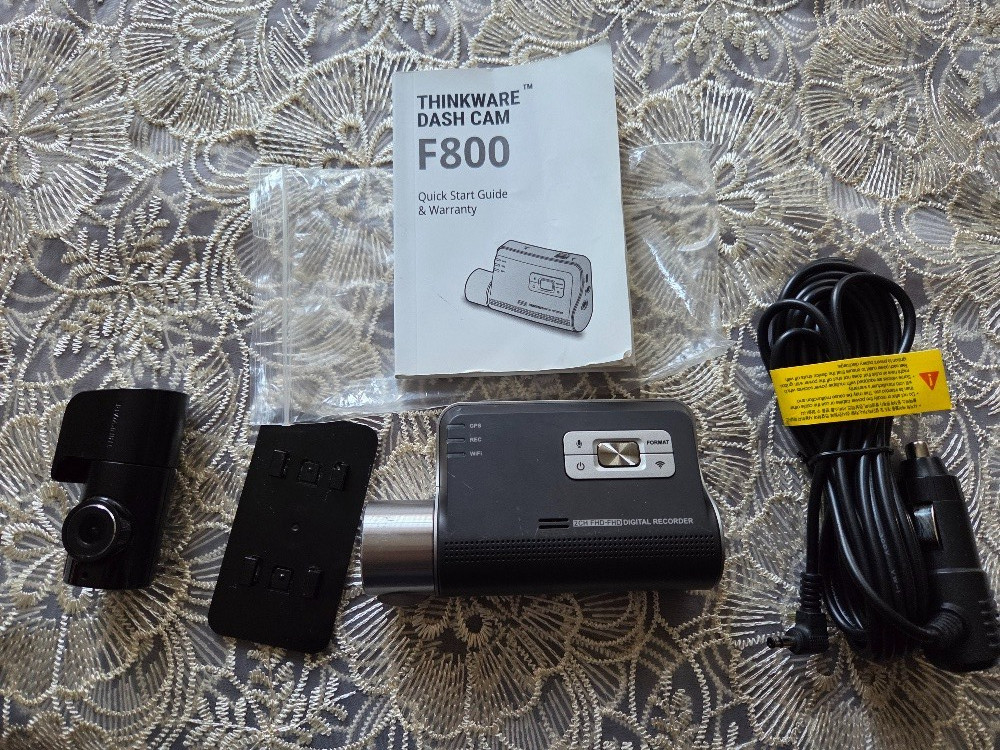 Thinkware F800 Dashcam Front & Rear Dash Cameras