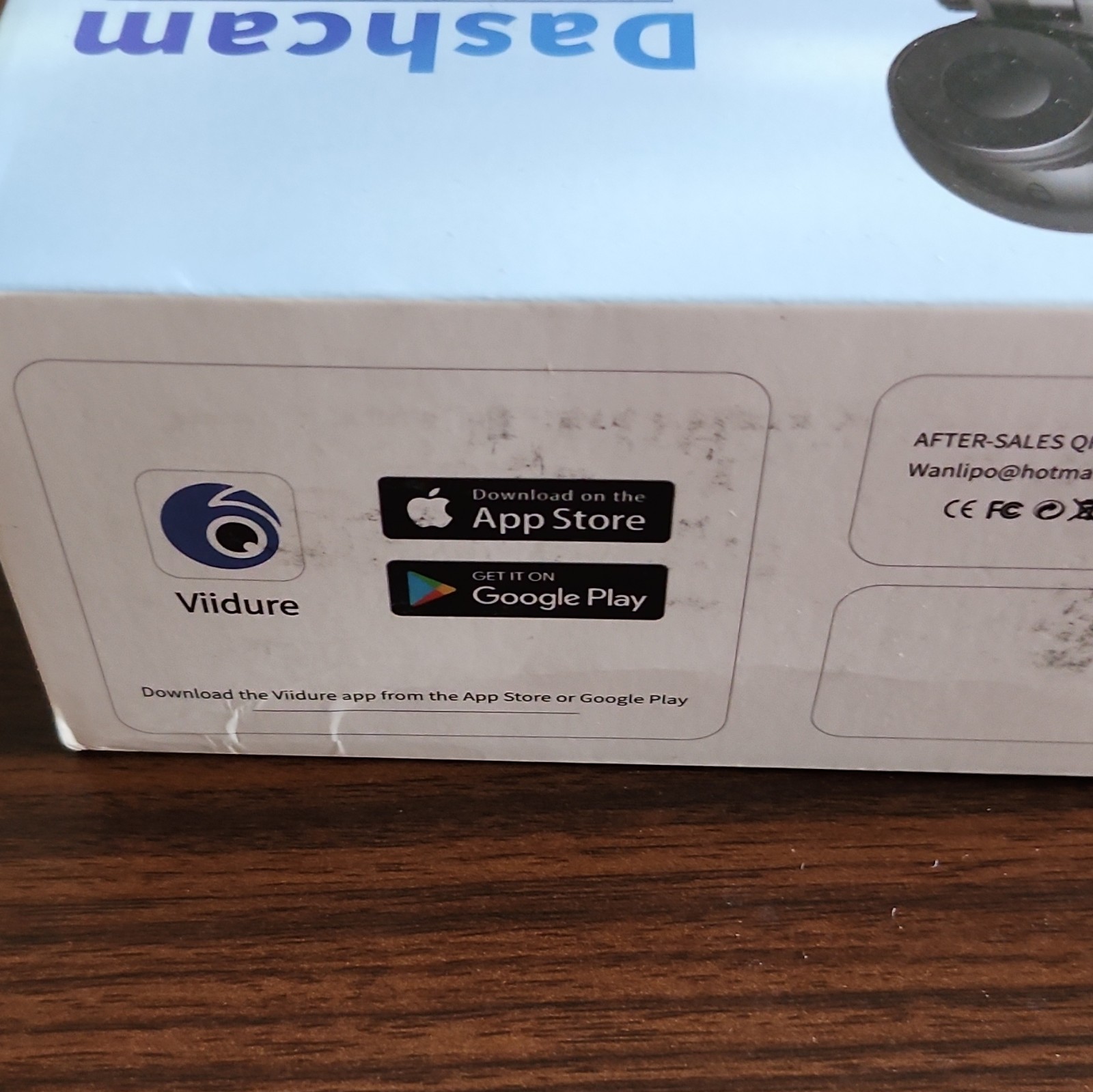 4k dash cam front with built in Wi-Fi new in box