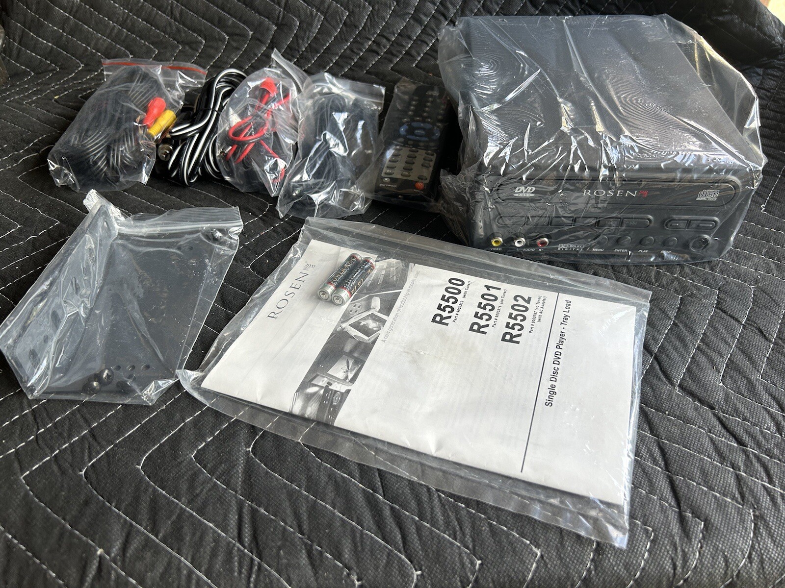 Rosen R5500 Mobile DVD Player TV Tuner Tray Load