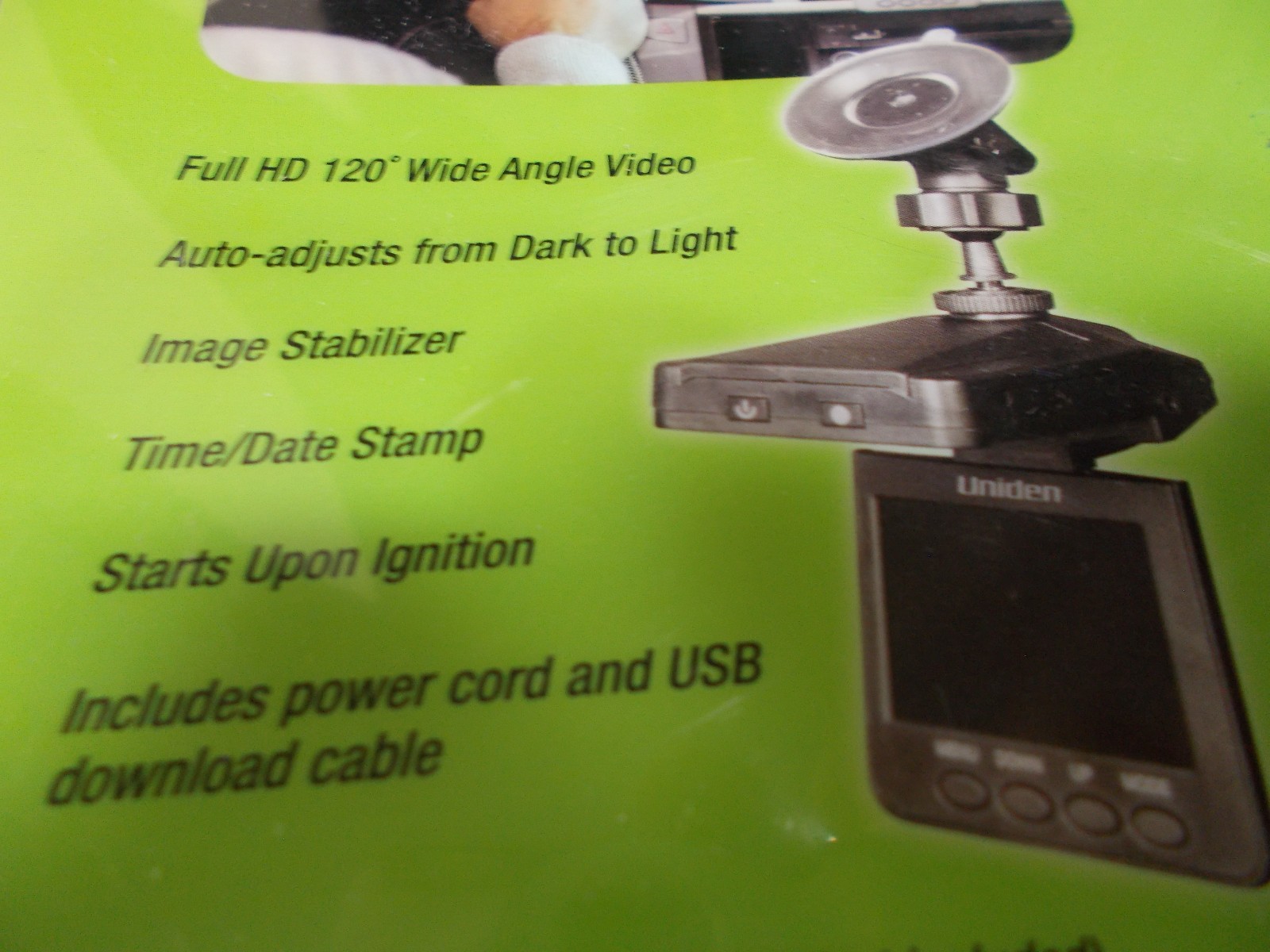 Uniden Dash Camera High Definition 2.5″ LCD Screen UN1335 with SD Card