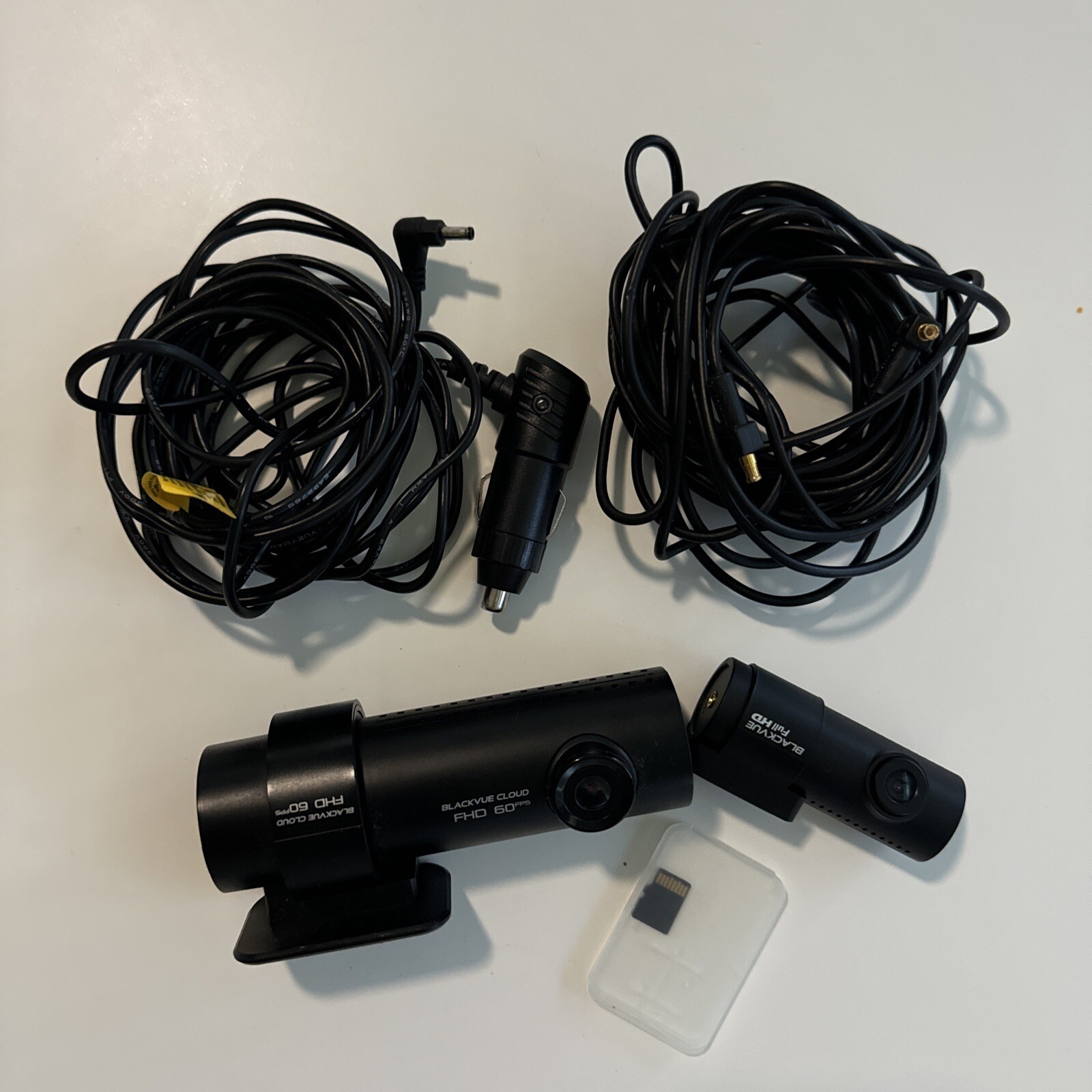 Blackvue DR750X-2CH Plus 32GB | Dual Full HD Cloud Dashcam | Back-Illuminated ST
