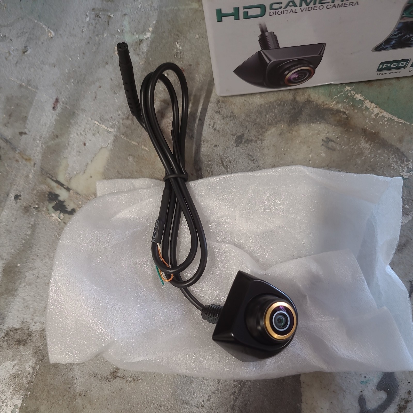 Green Yi High Definition Vehicle Back Up Camera — Waterproof!!