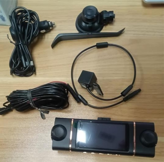 Vehicle BlackBox DVR Four Channel Recording w/ Built In Microphone & Speakers