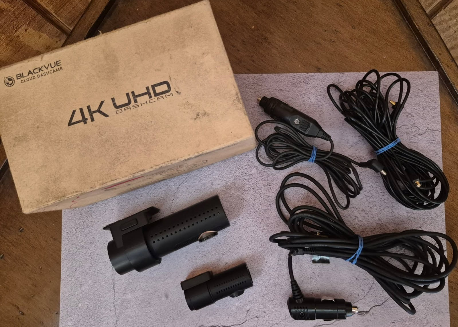 BlackVue DR900X-2CH Plus Dash Camera, 4K front camera + 2K rear-facing
