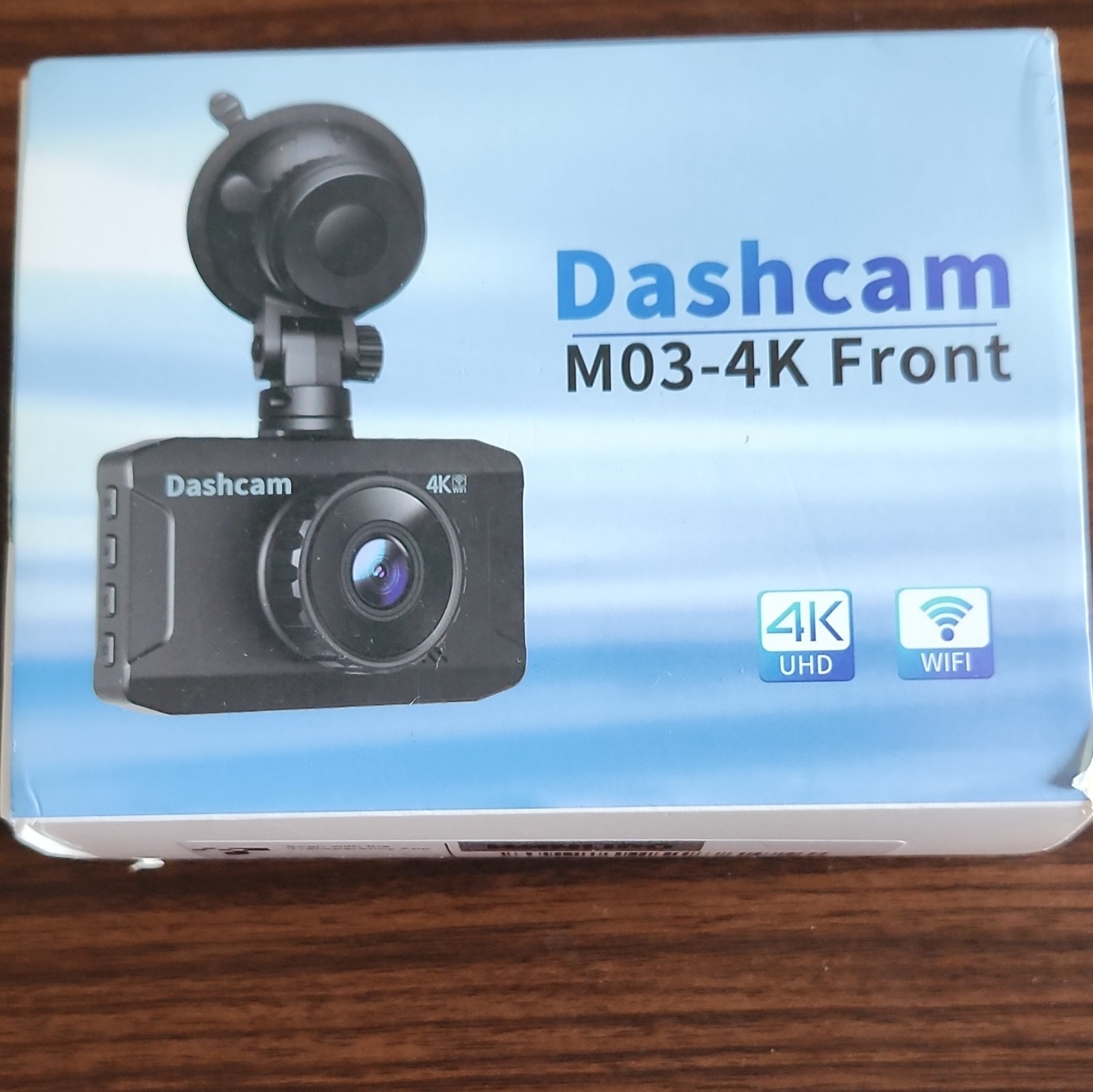 4k dash cam front with built in Wi-Fi new in box