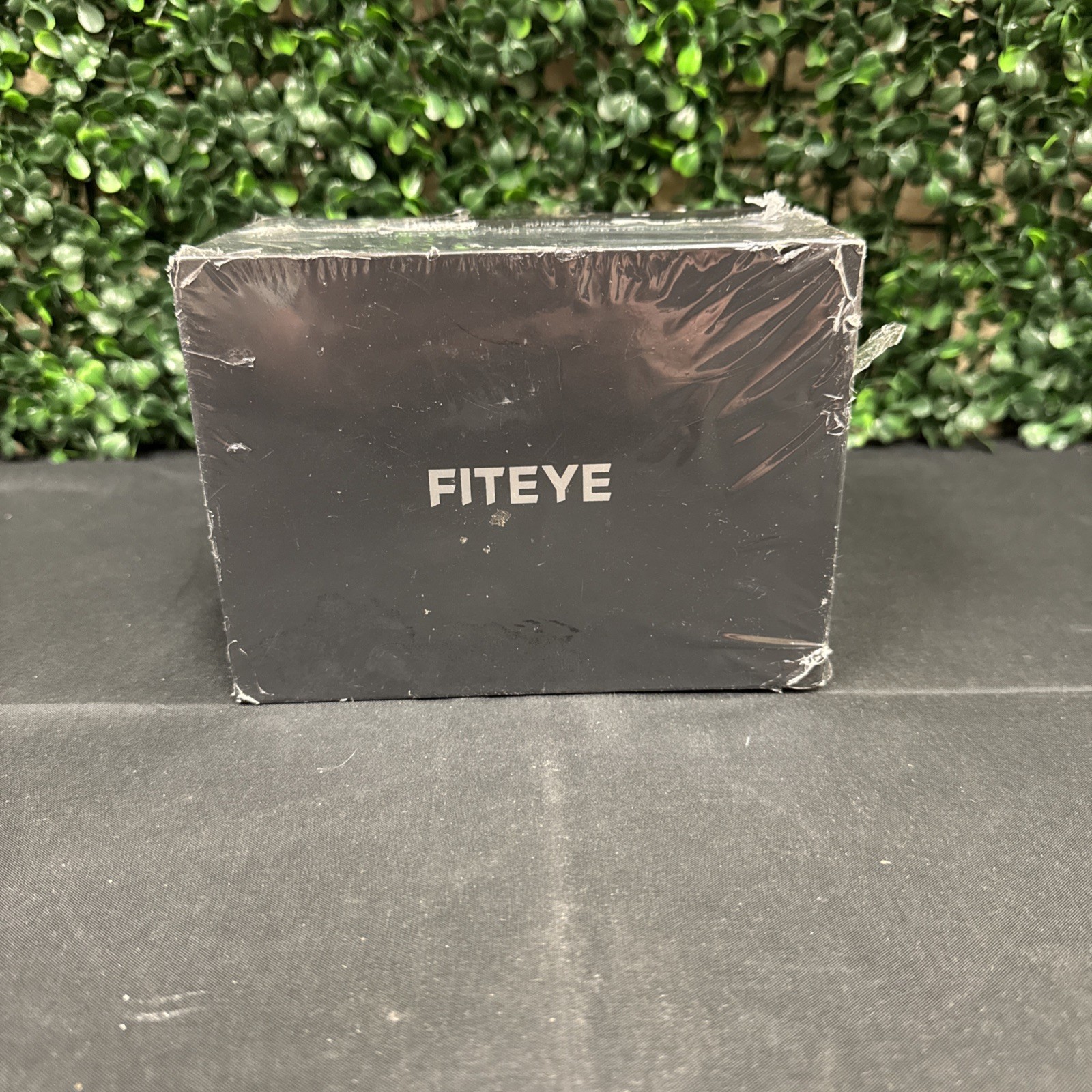 Fiteye Dash Cam Model FT-VD004 3 Camera Design Front,Rear And inside