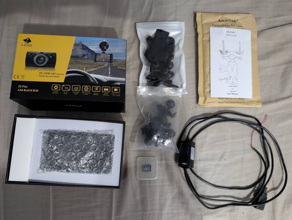 Z-Edge Z3 Plus 2K HDR Night Vision Auto Vehicle Dashcam w/ microSD Card + Mount