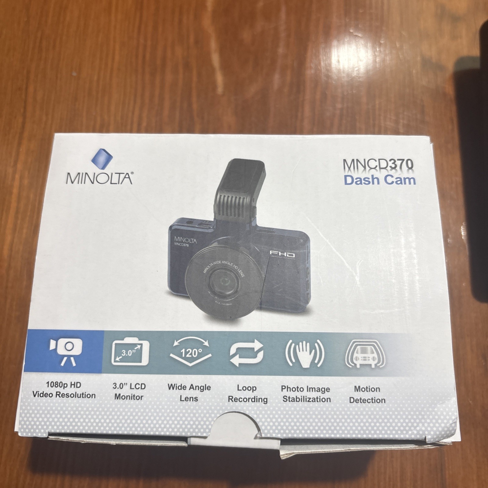 Minolta MNCD370 Dash Camera 12MP Full HD 3″ LCD Screen, Black