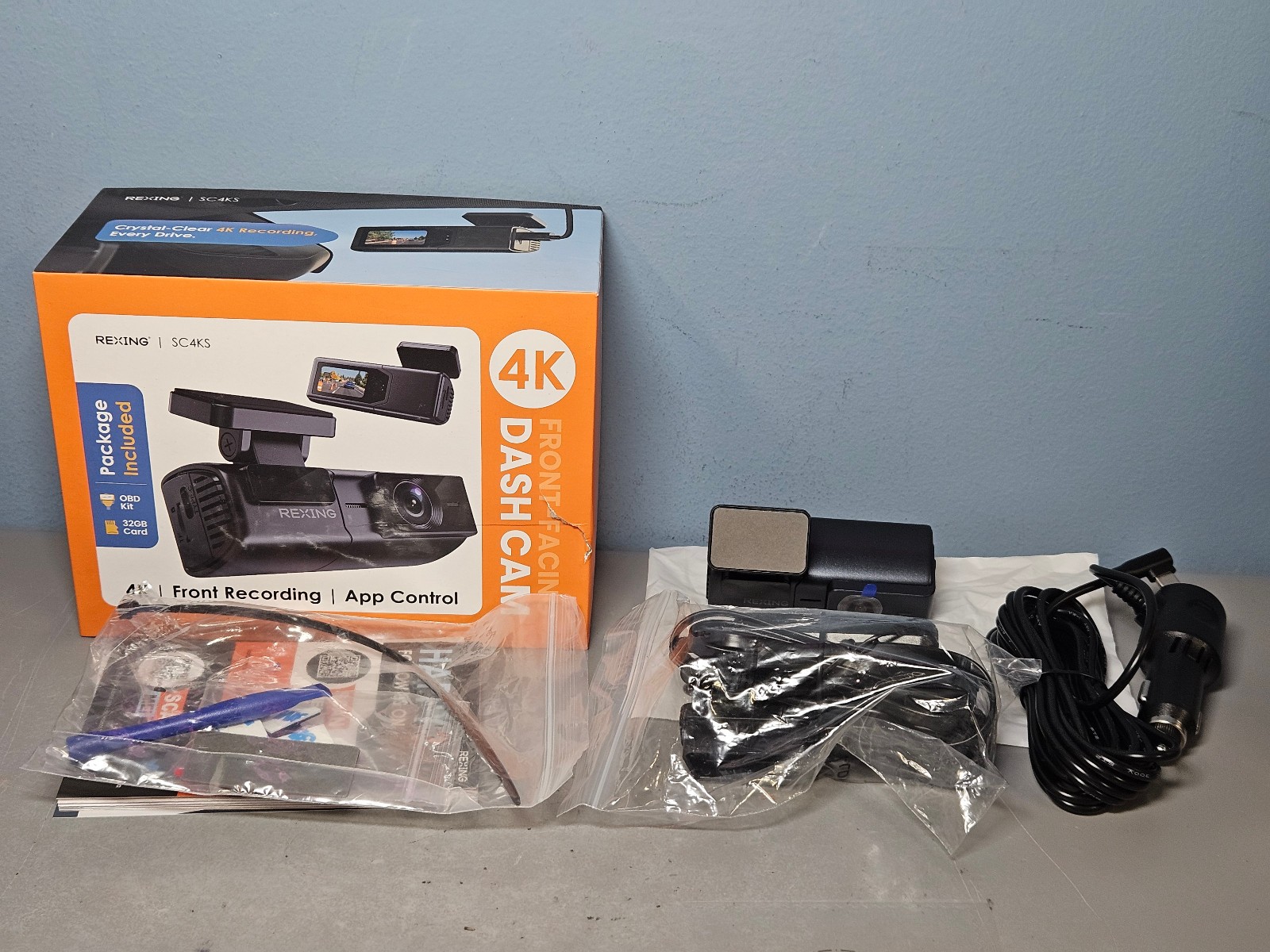 Rexing Ultra HD 4K Front Recording Car Dash Cam w/ 32GB – New & Tested
