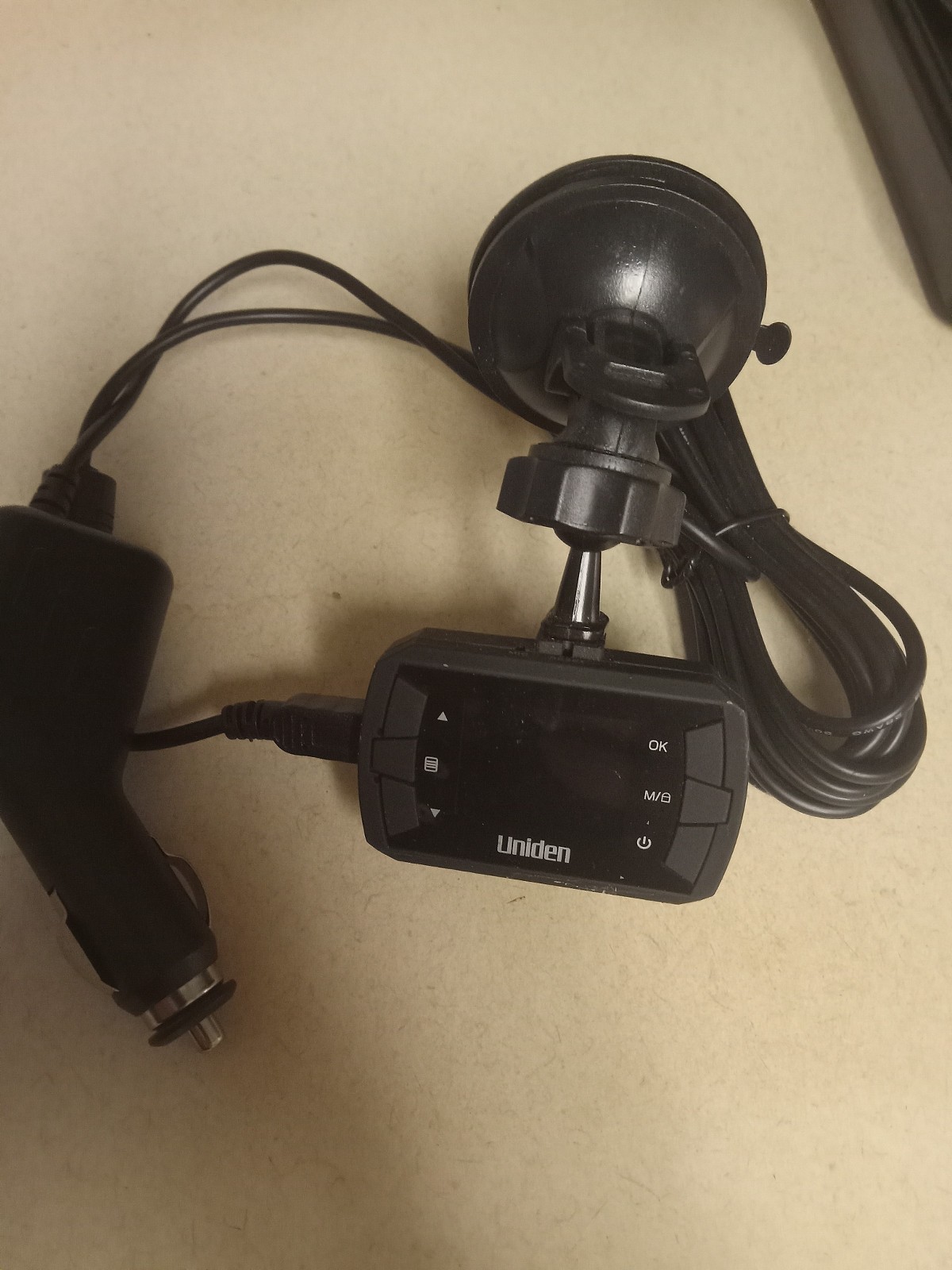 UNIDEN DC1 Dash Cam Full HD Camera 1080p Dashboard Mount Auto Video Recorder