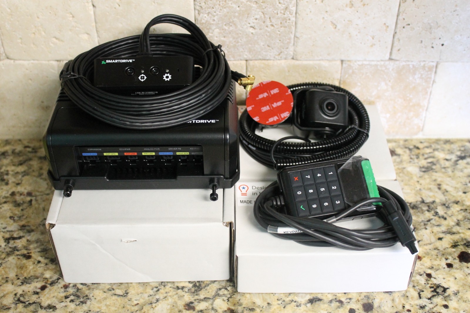 Omnitracs SmartDrive SmartRecorder4 Kit Controller Sensor Camera Keypad