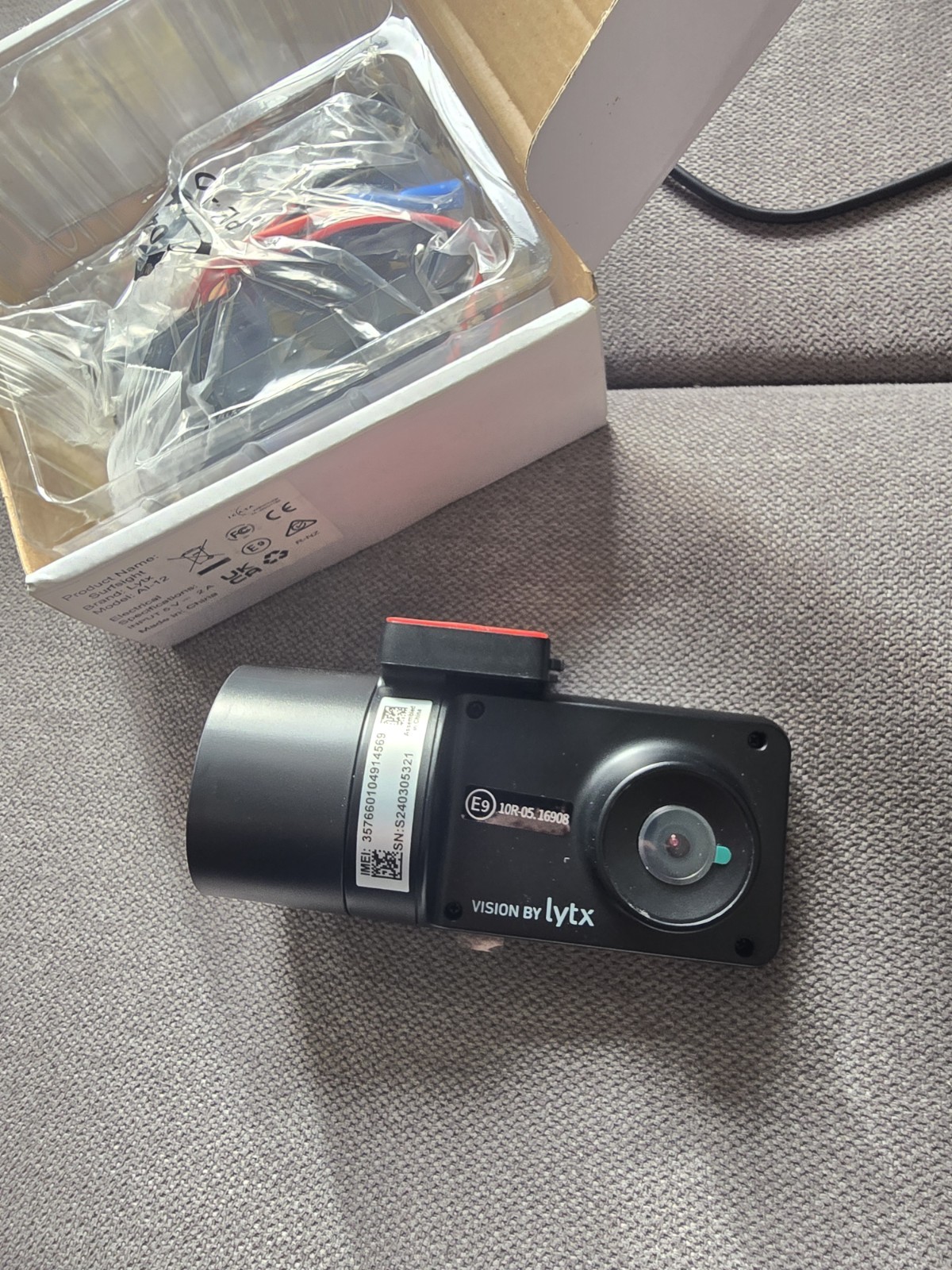Surfsight | AI-12 Connected Dash Cam | Commercial 4G/3G 128GB | GPS | New