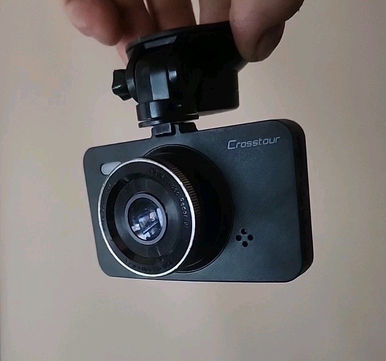 Crosstour CR300 Dash Cam 1080P Car DVR Full HD 3″ LCD Screen 170° wide angle