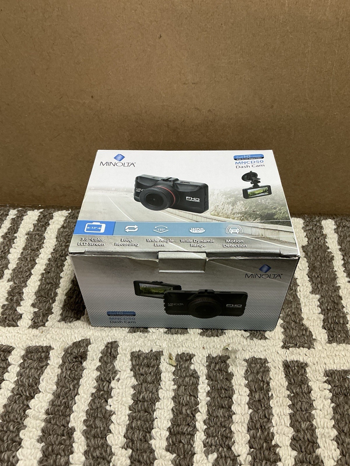 Minolta MNCD50 Dash Cam Full HD 1080p 3.0″ LCD 150 Wide Angle Black